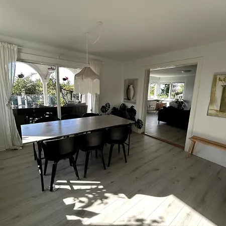 Welcome To Perfect Getaway In City, Denmark Århus