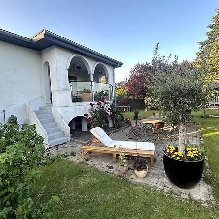 Welcome To Perfect Getaway In City, Denmark Penzion 4*